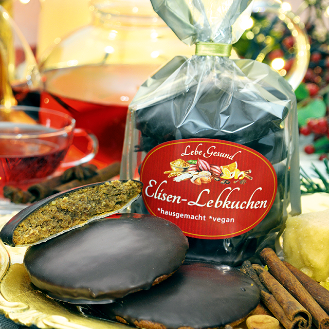 Probieren Sie unsere Elisenlebkuchen mit dem wunderbaren Aroma. Mmh – wie zart, und was für ein wunderbares Aroma! Probieren Sie unsere Elisenlebkuchen.